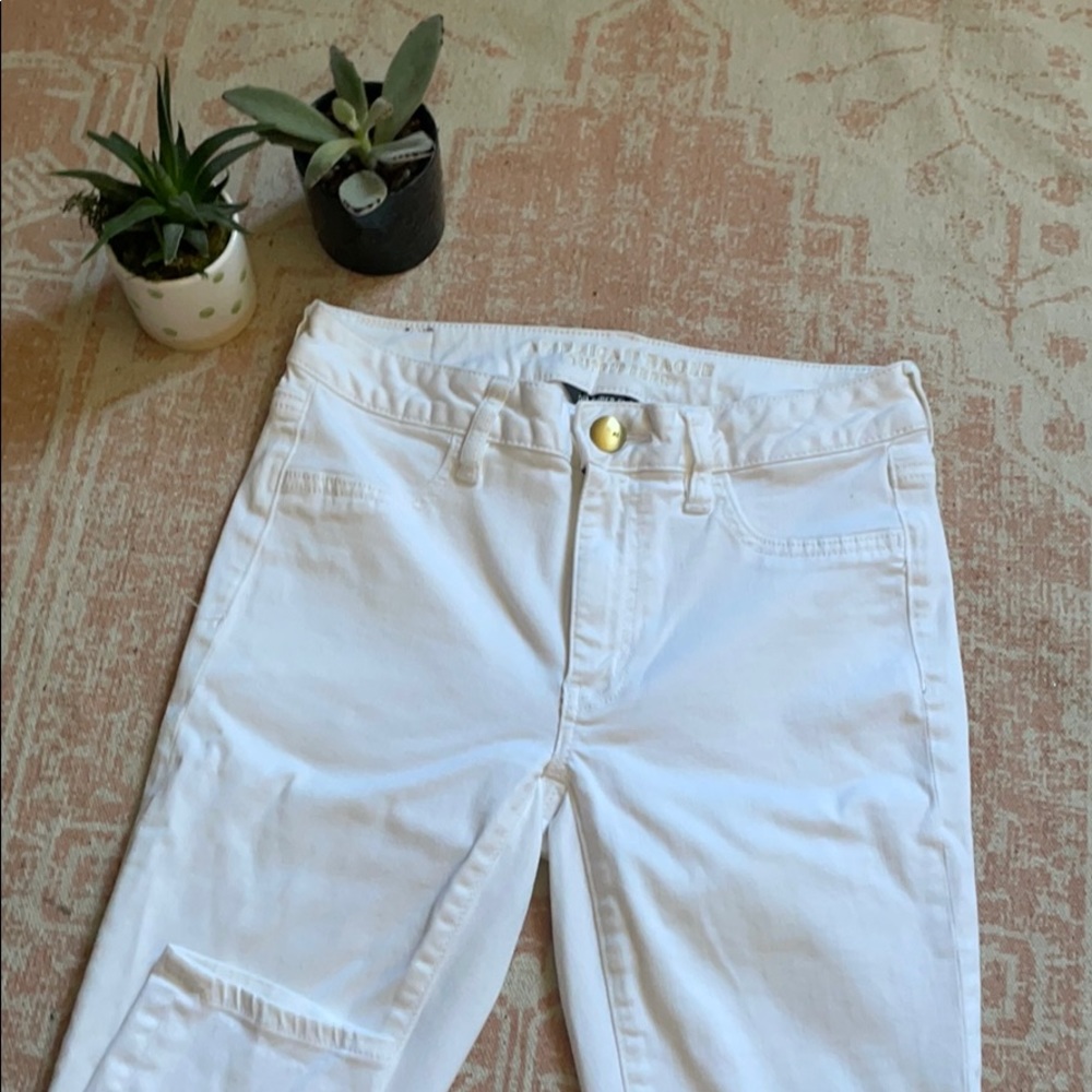 American Eagle White Skinny Jeans